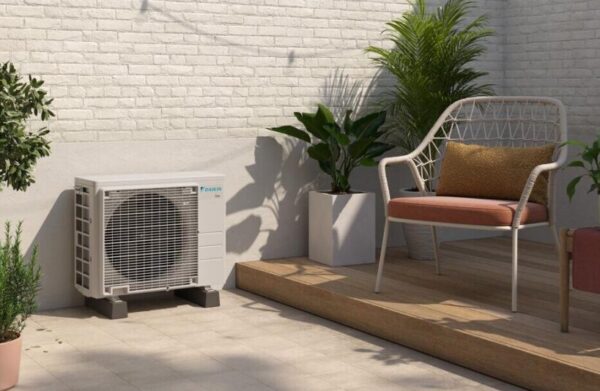 Daikin Sensira Außengerät